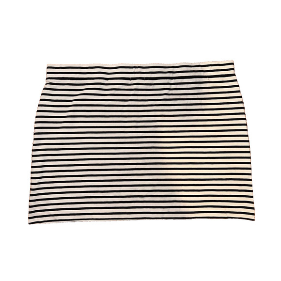 New J. CREW Womens Plus Sz 3X Black Cream Striped Elastic Waist Knit Mini Skirt - Picture 2 of 3